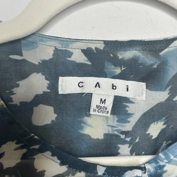 Cabi Avery Sleeveless Top Blue/White Abstract Pattern Womens M Career Office - Picture 4 of 10